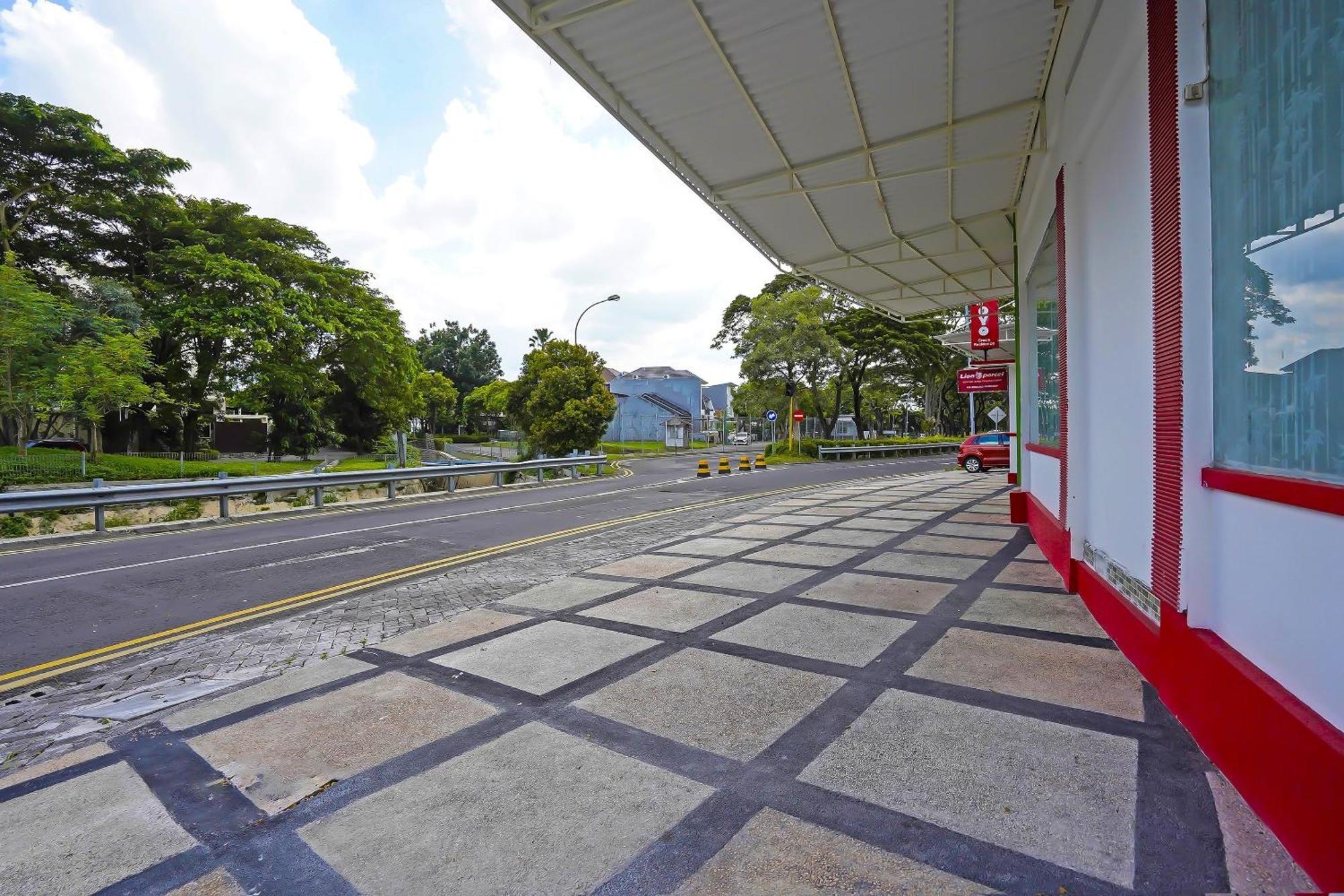 Oyo Life 511 Grace Residence Surabaya Exterior foto
